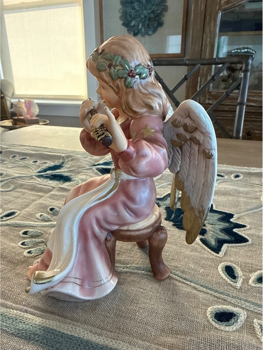 Goebel Weihnachten Angel Figurine Playing Flute